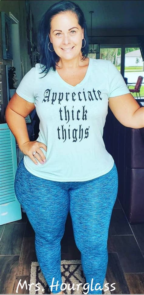 thick milf pics|Thick Pictures with big booty moms